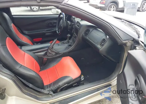 1999 Chevrolet Corvette from USA, damaged, VIN 1G1YY32G5X5121930